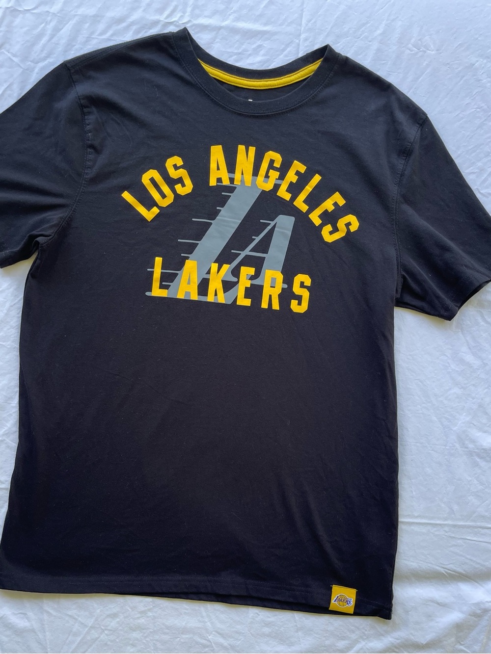 NBA Los Angeles Lakers Black and Yellow Graphic Tee